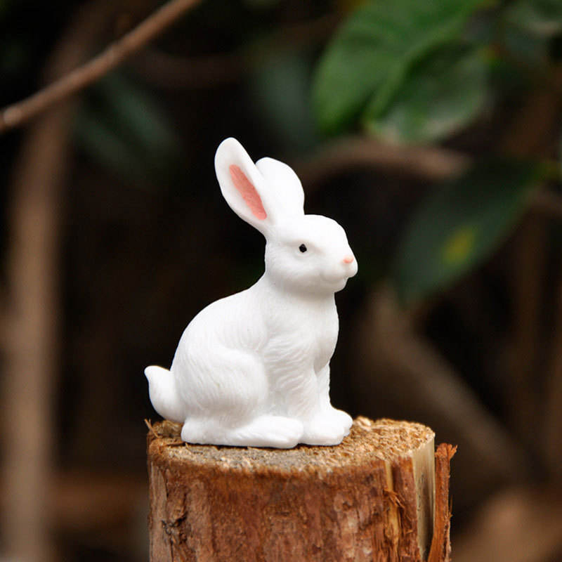 Conjunto de decoração de estatueta de coelhinho da Páscoa em resina de 8 cm