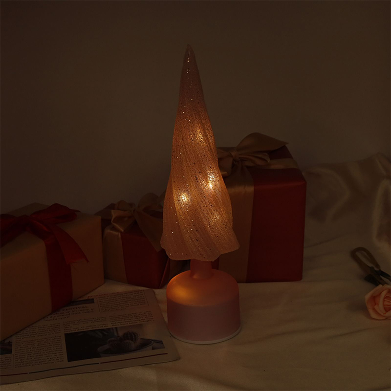 Árvore de Natal festiva de vidro giratória com tamanhos de 10 × 33 cm e 10 × 38 cm com luzes LED